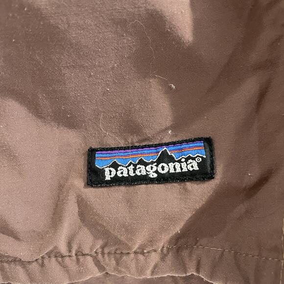Patagonia Men's Baggies shorts in the color Evening Mauve with 5" inseam lined - Picture 5 of 5